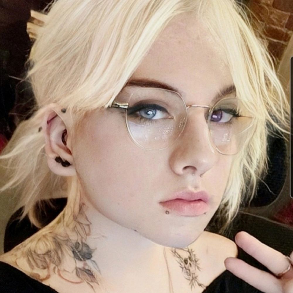 La Viviane, Enby of the Lake