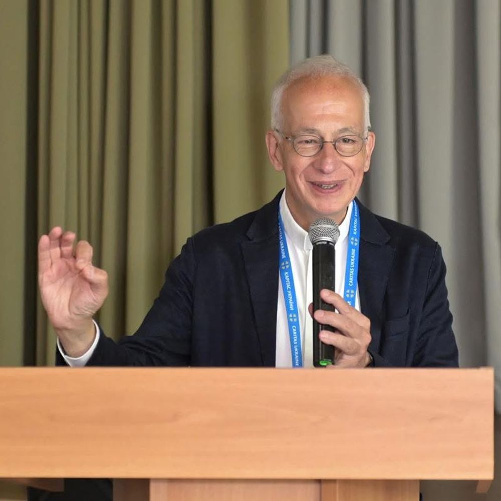Michael Landau