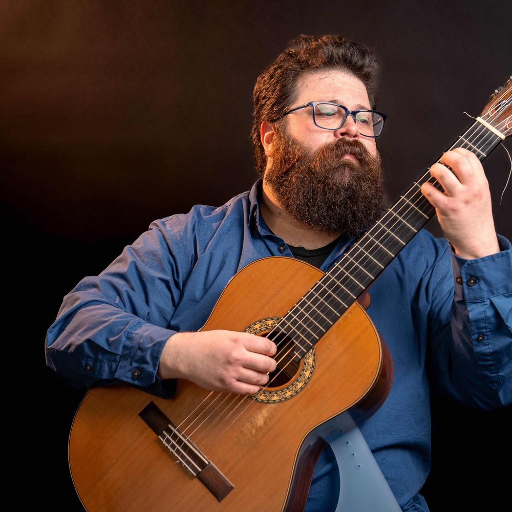 Nick Cutroneo | Classical Guitarist, Educator, Content Creator