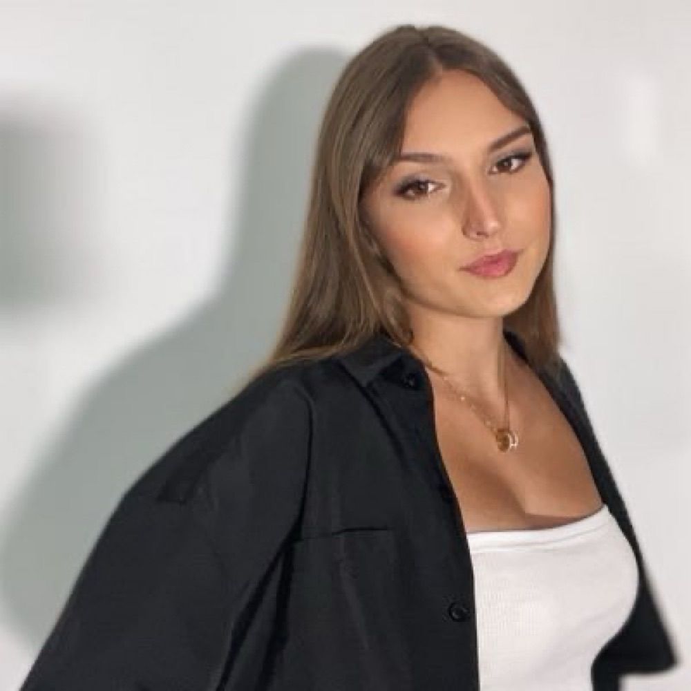Julia Web