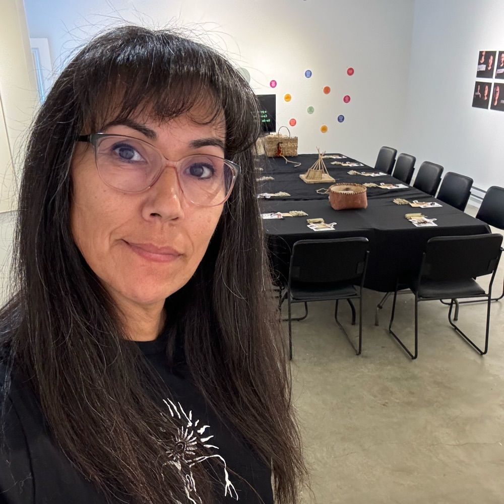 Sqilxw Woman