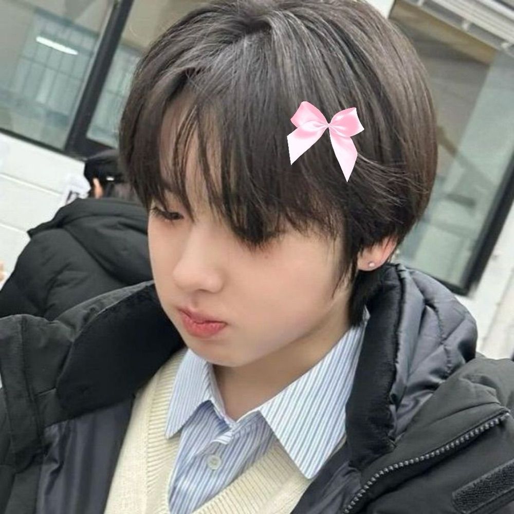 com amor, ℓilica. 𓈒🌬️† ݁ ₊ 