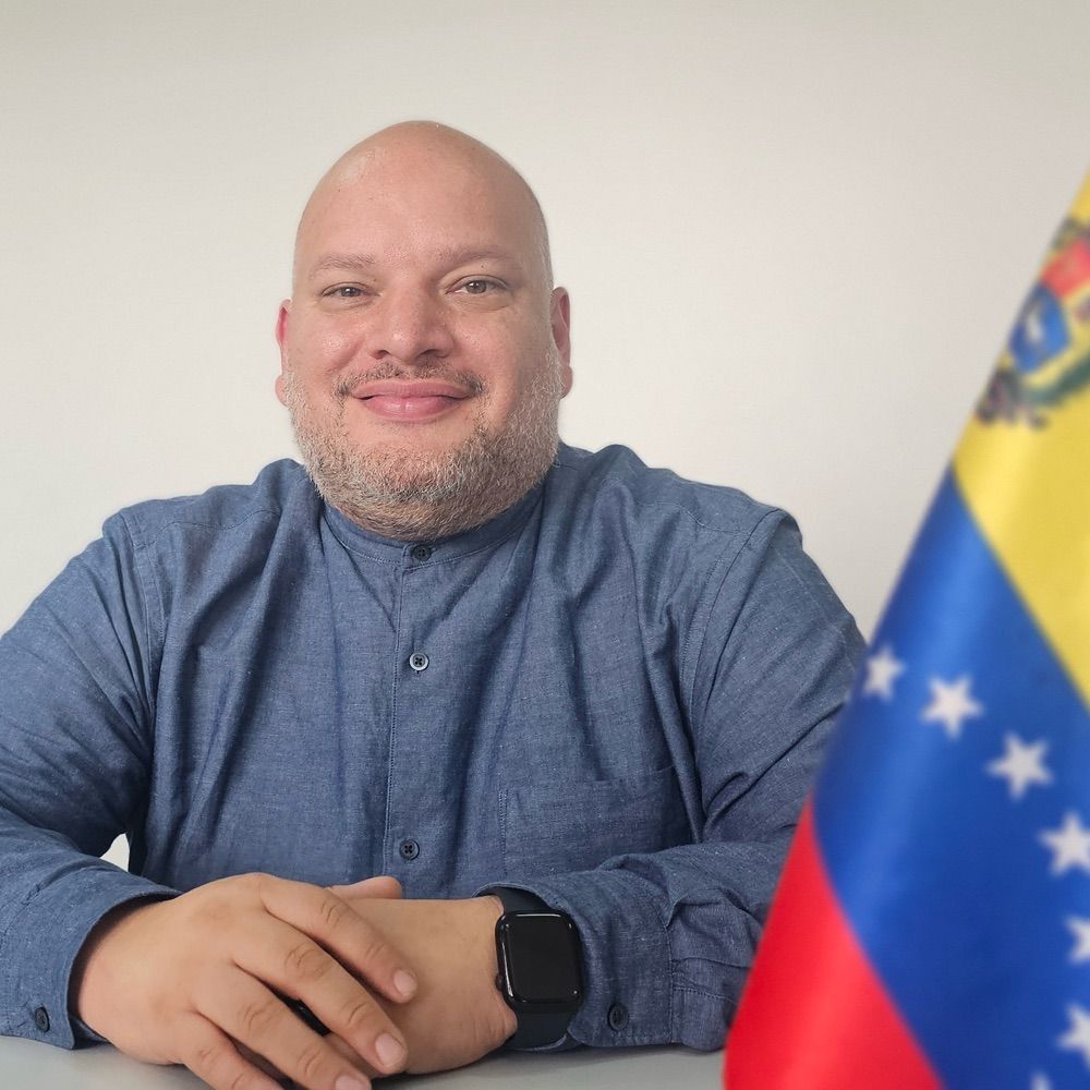 Carlos Ron 🇻🇪