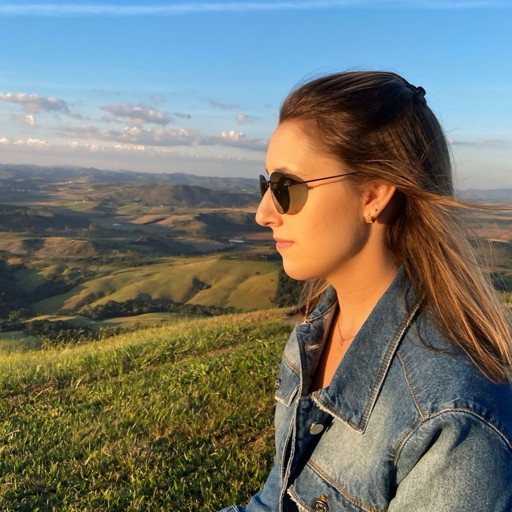 letícia 