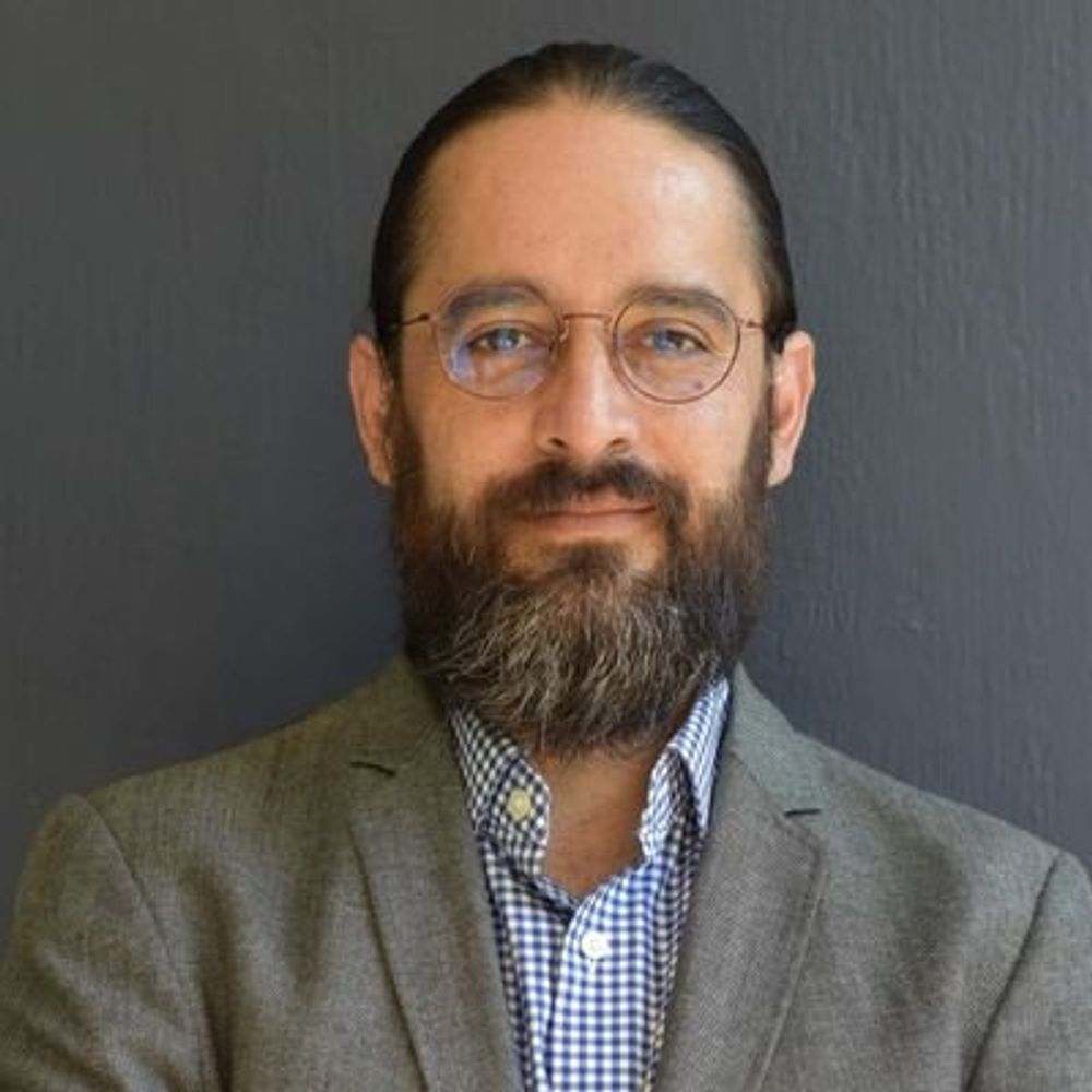 Sergio Hernández V.