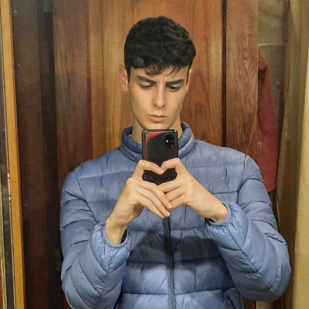 Mikaelo Kastro
