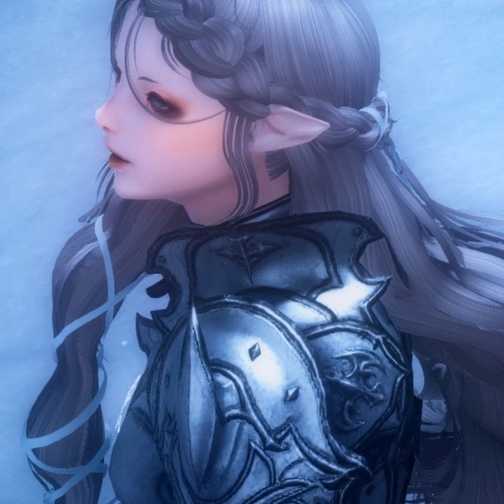 betwixt prince haldrath's pecs. 