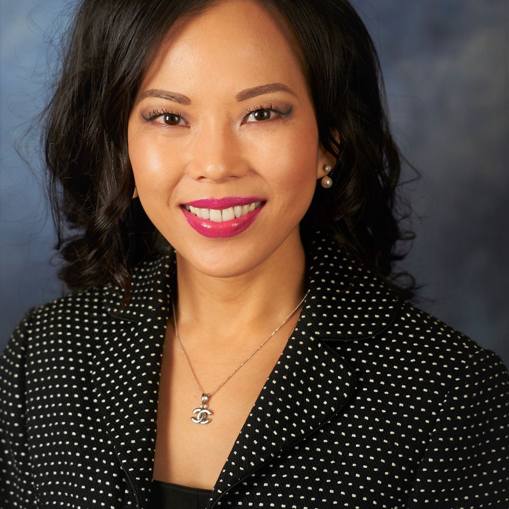 Dr Lisa MJ Lee