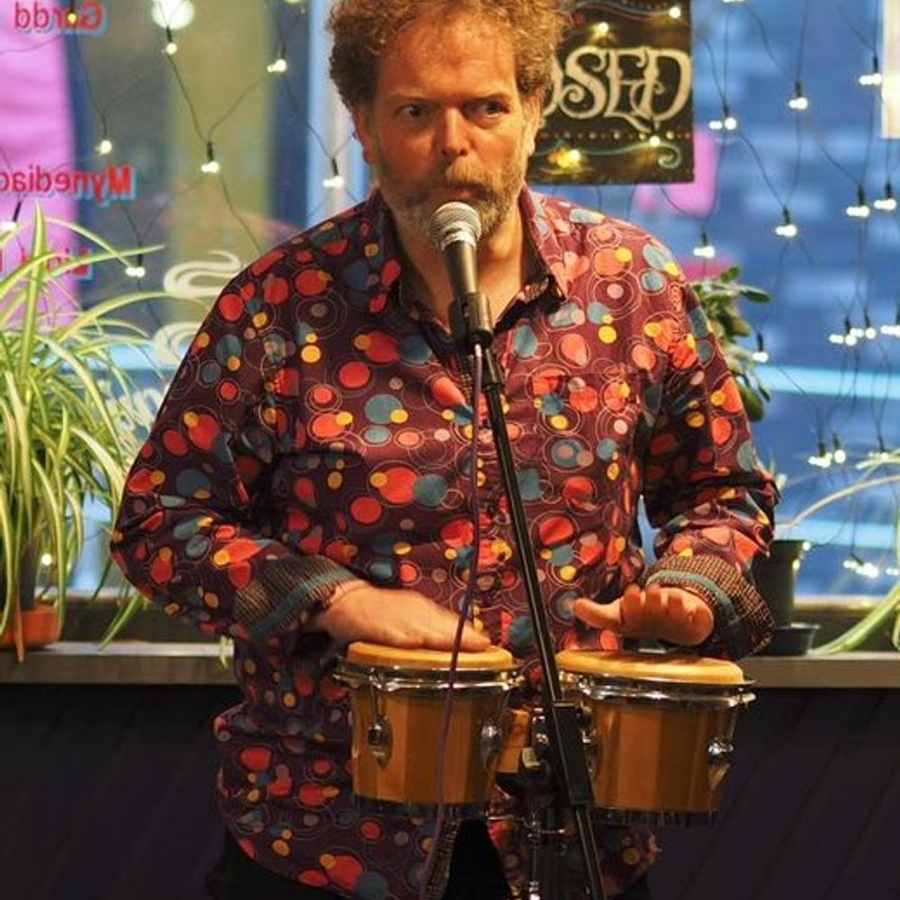 Dewi Heald