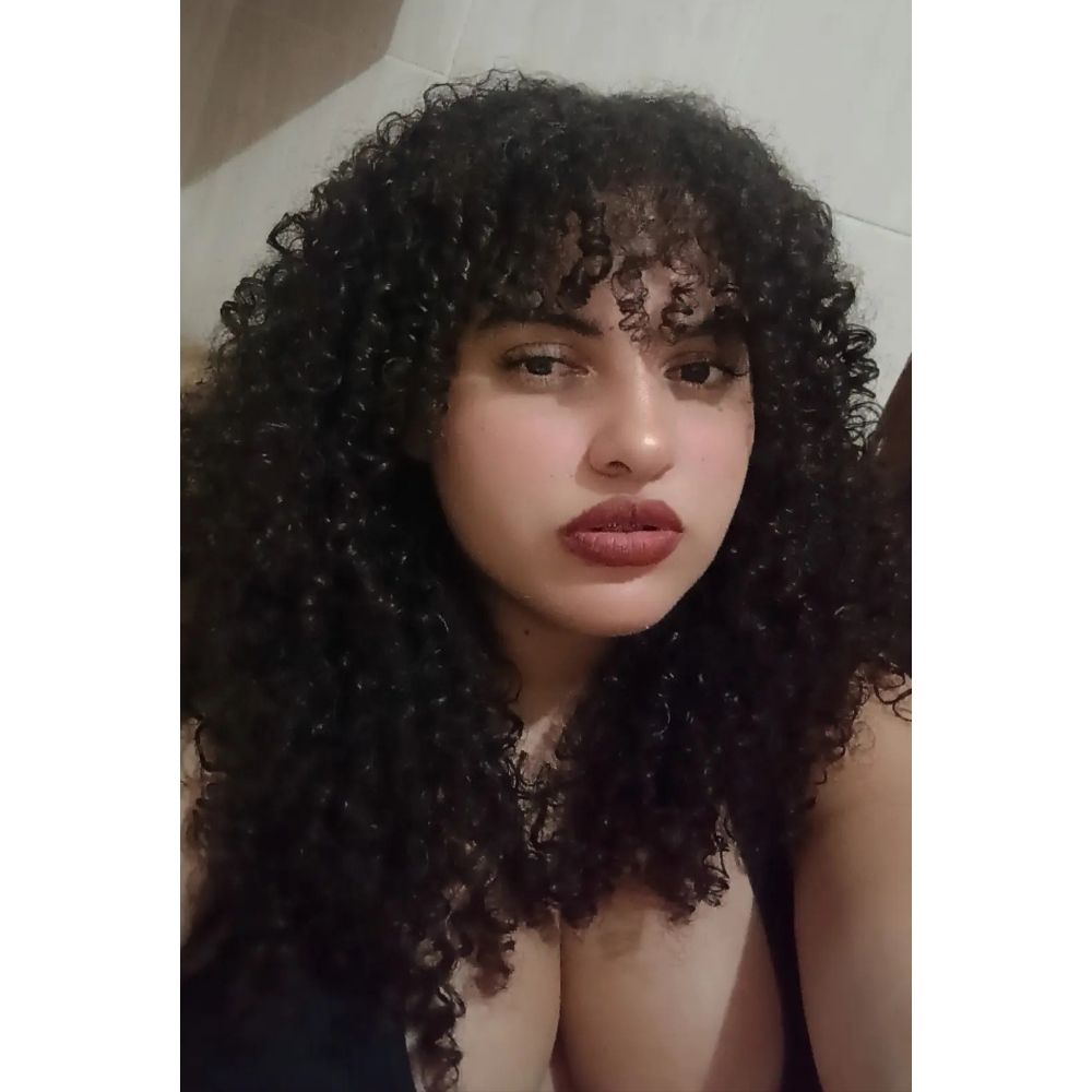 Thaísa 🦋 || 🦅