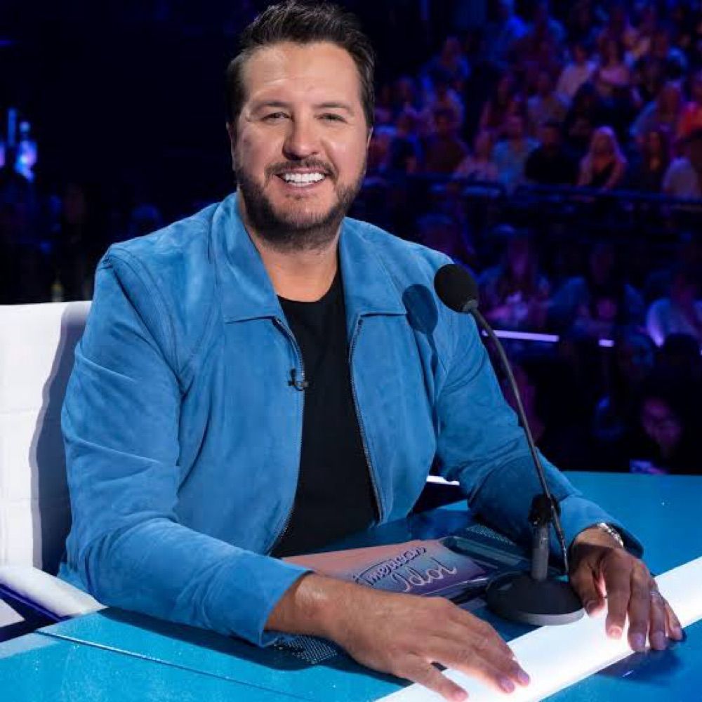 LUKE THOMAS BRYAN