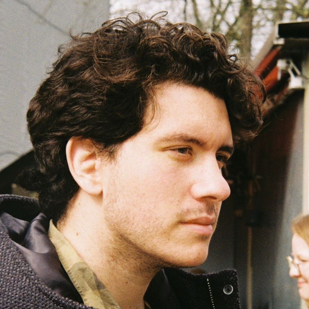Max Falcão