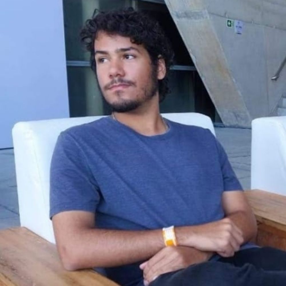 Leonardo Barros 