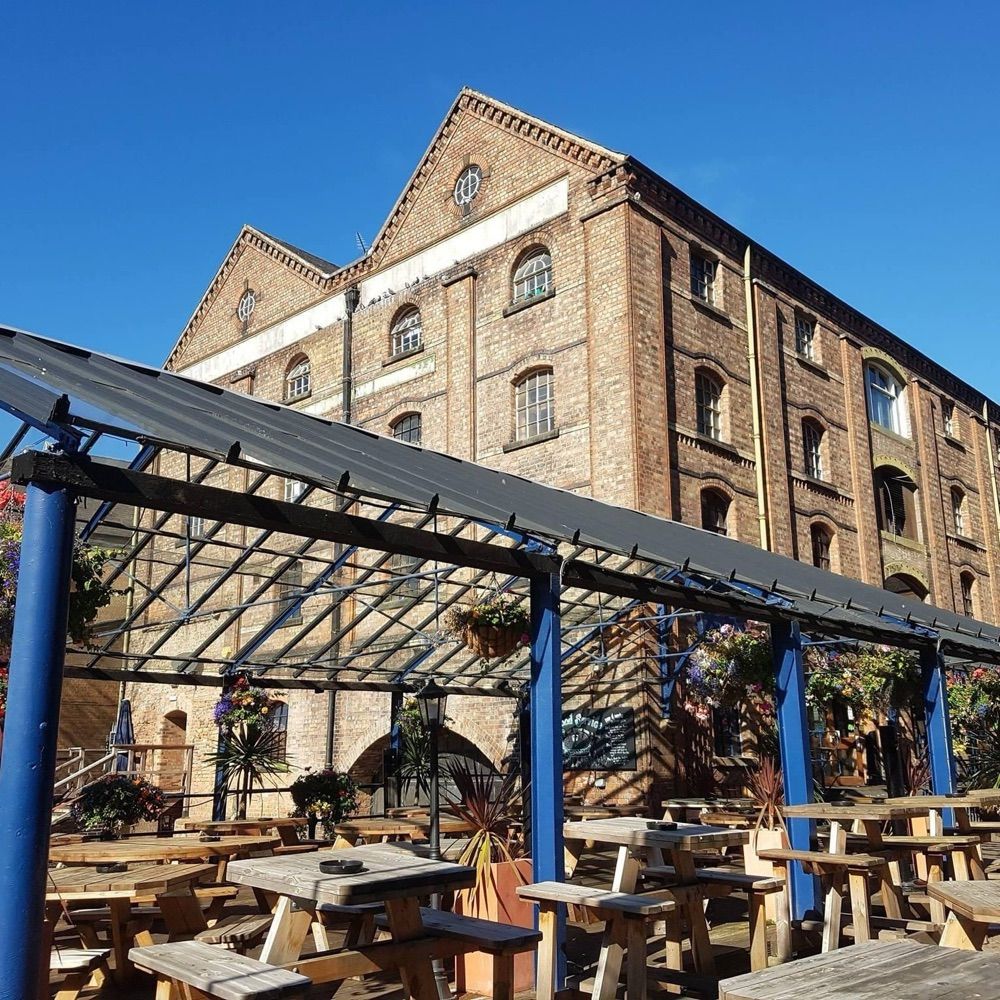 Canalhouse Bar