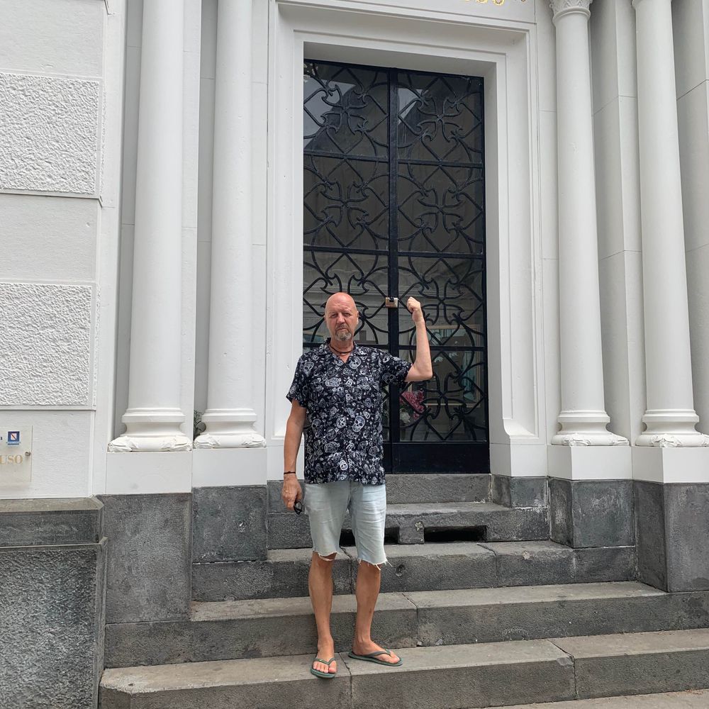 Dr. Andreas Weinek 