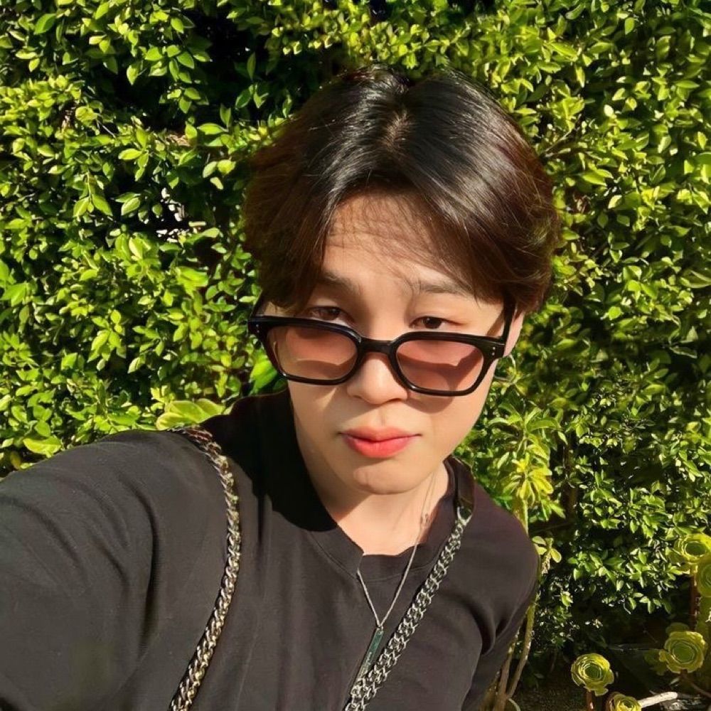 niih • jimin’s day• esperando o hobi