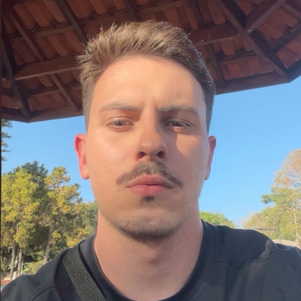 Gustavo