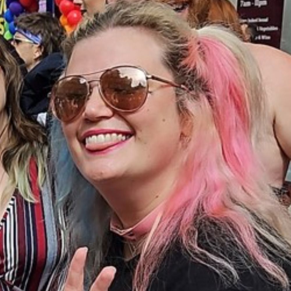 Dr Rosie Fox