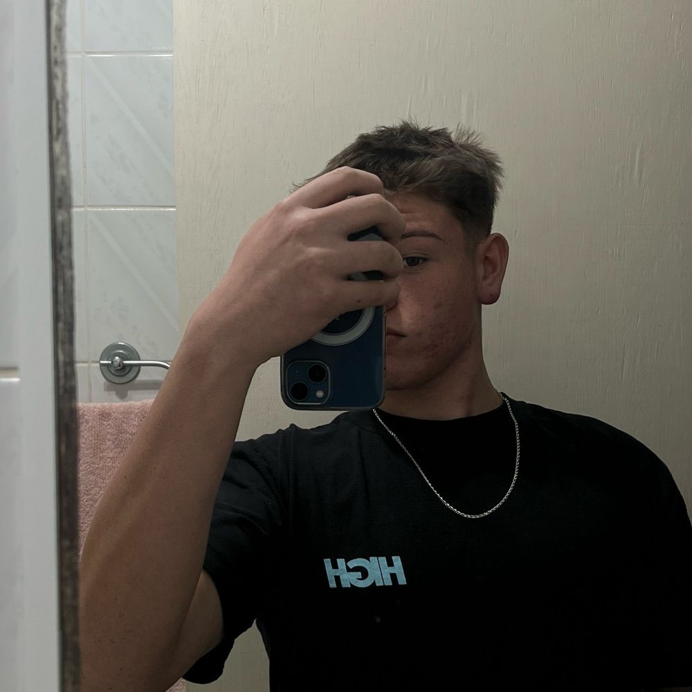 nicolas.lutzs
