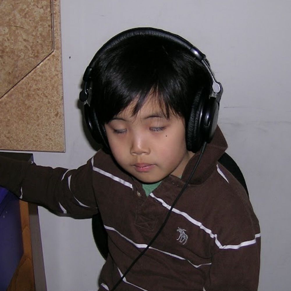 Lucy Liyou (루시 리유)