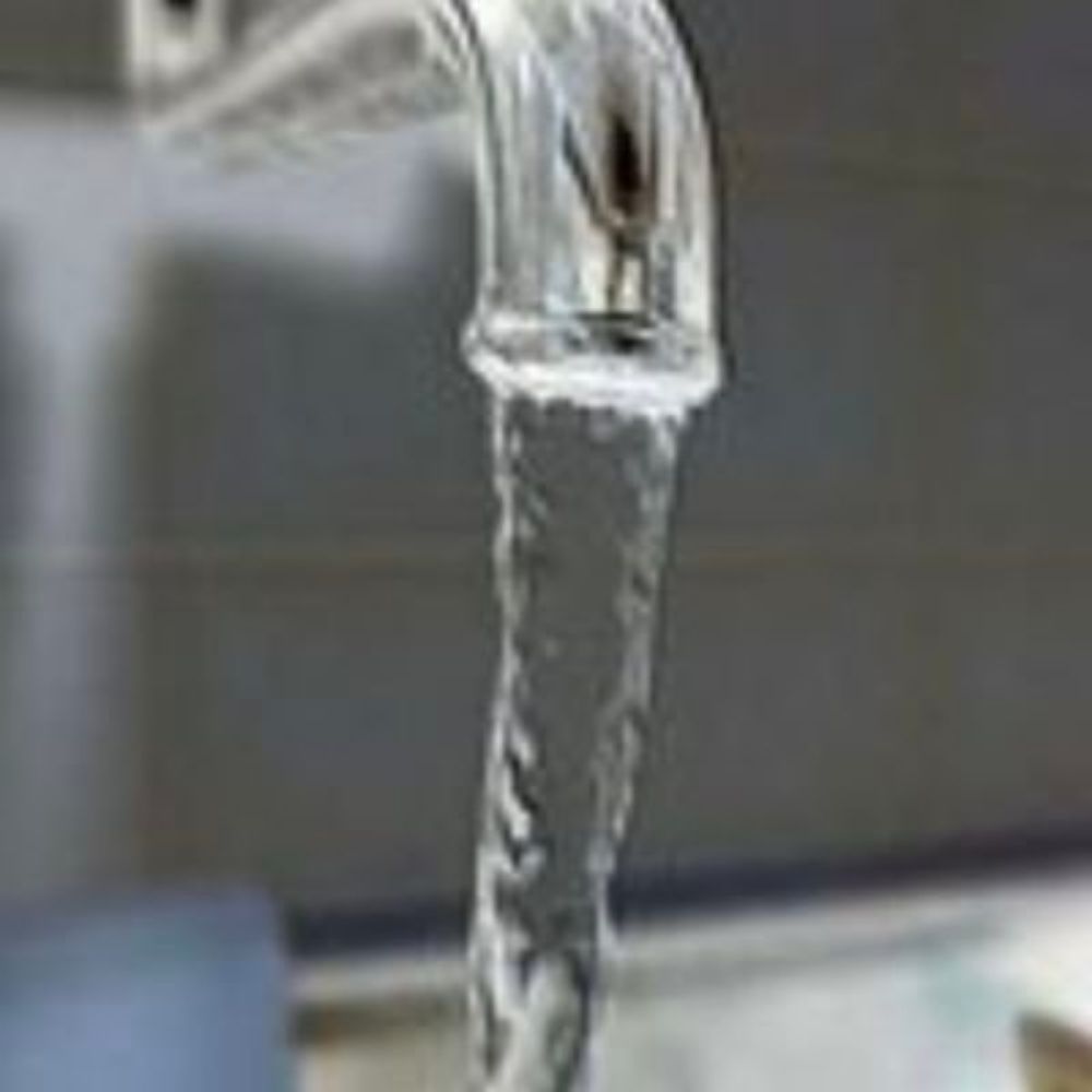 水