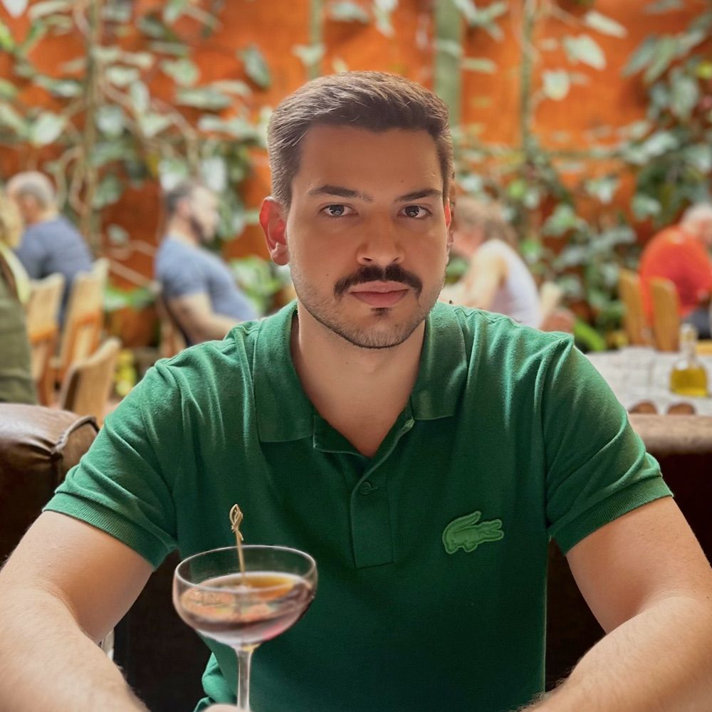 Junior Costa Mello