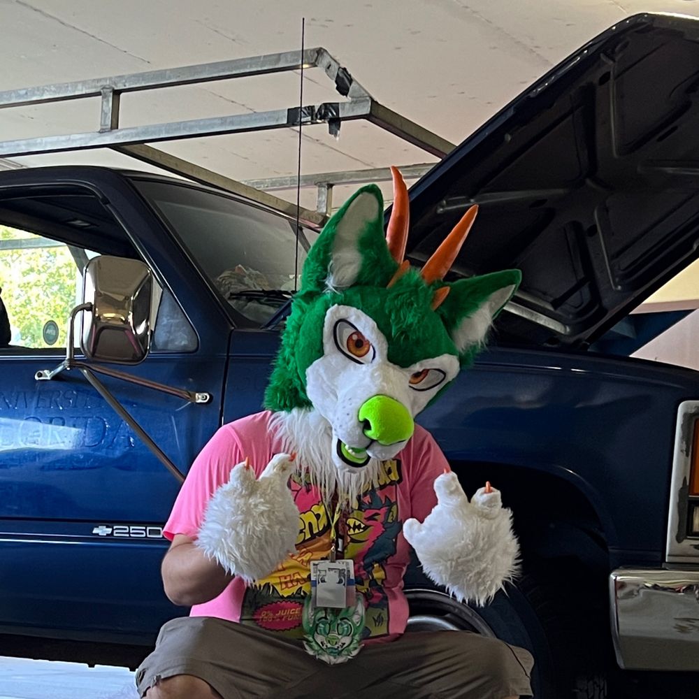 CognacFox @Furry Retreat 