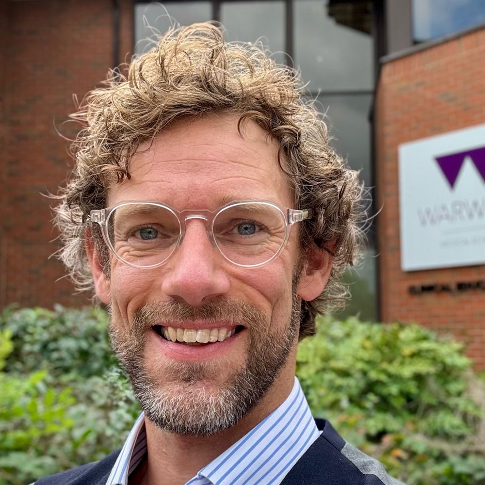 Dr James Gill