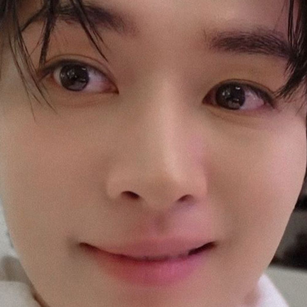 auntlina.bsky.social