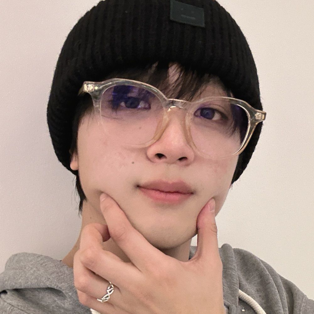 𝐿𝒾𝑅𝒾~🌻