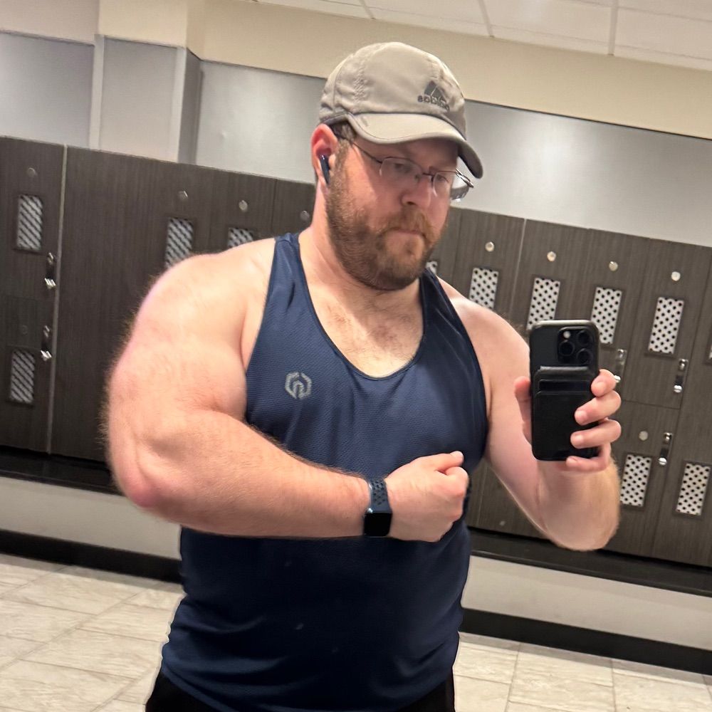 Stocky cub