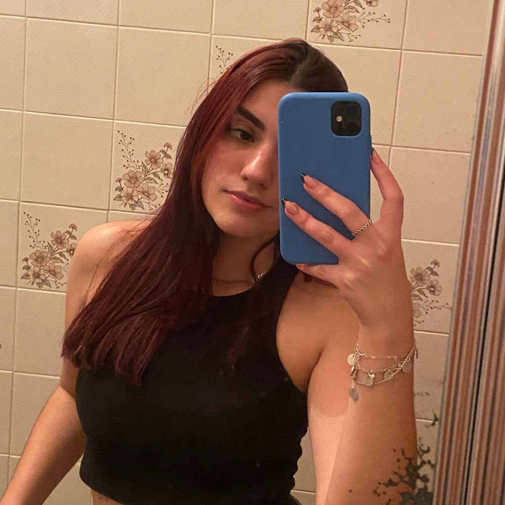 ℂ𝕝𝕒𝕣𝕒 🍒