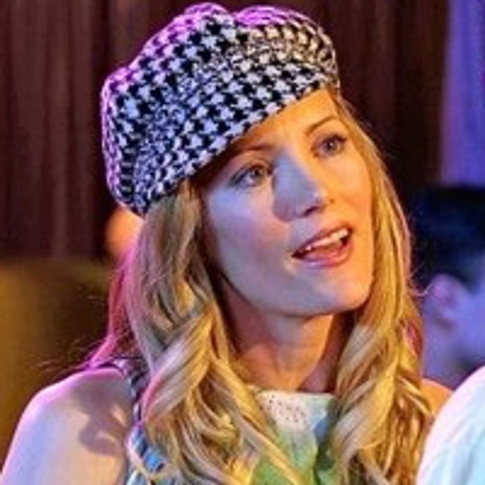 celebritymilfs2233.bsky.social