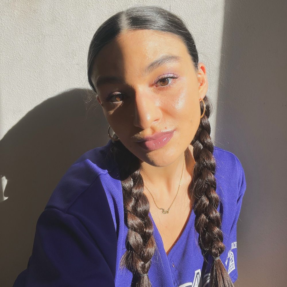 drea ✺ ⋆·˚