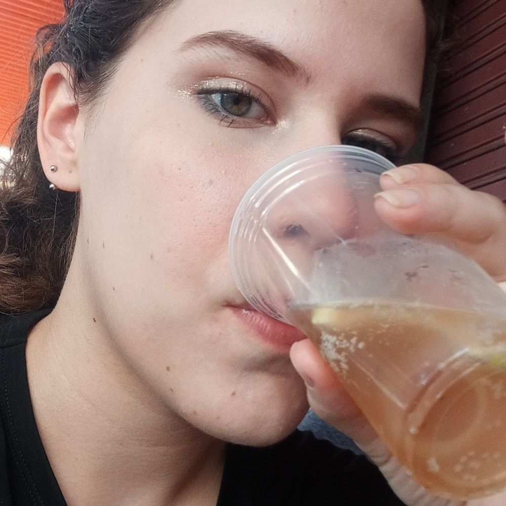 não é carla com k