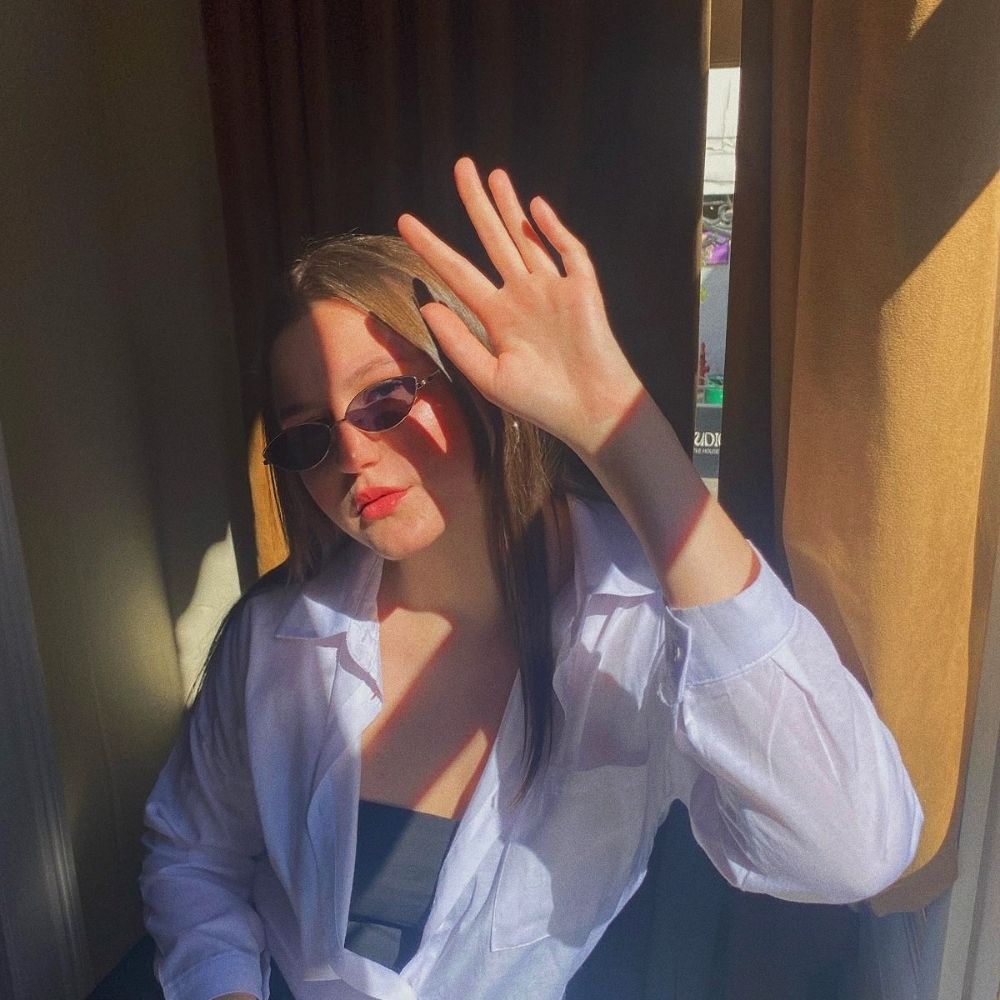Mia