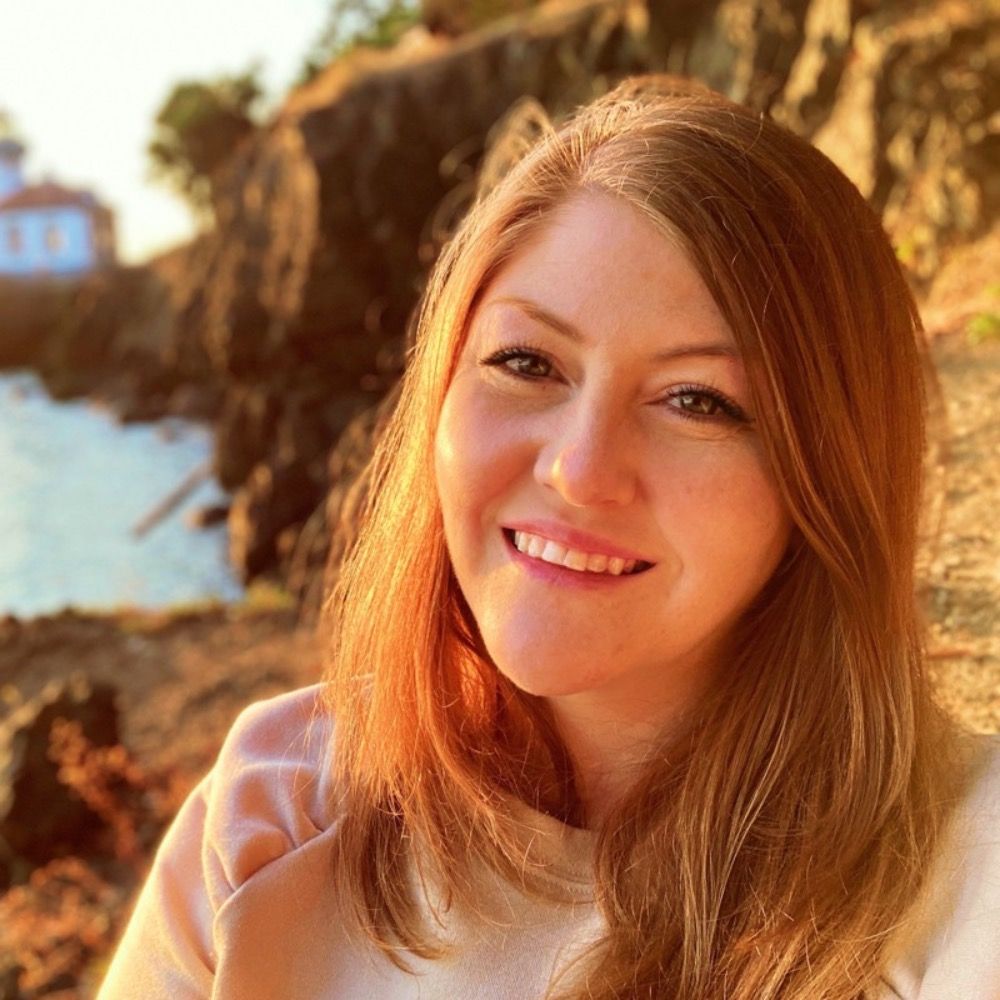 Amy C. Oliver, FRAS
