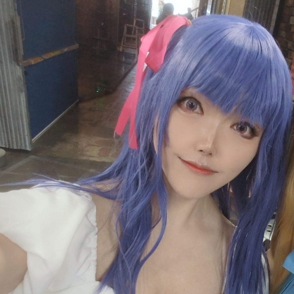 譲葉いお
