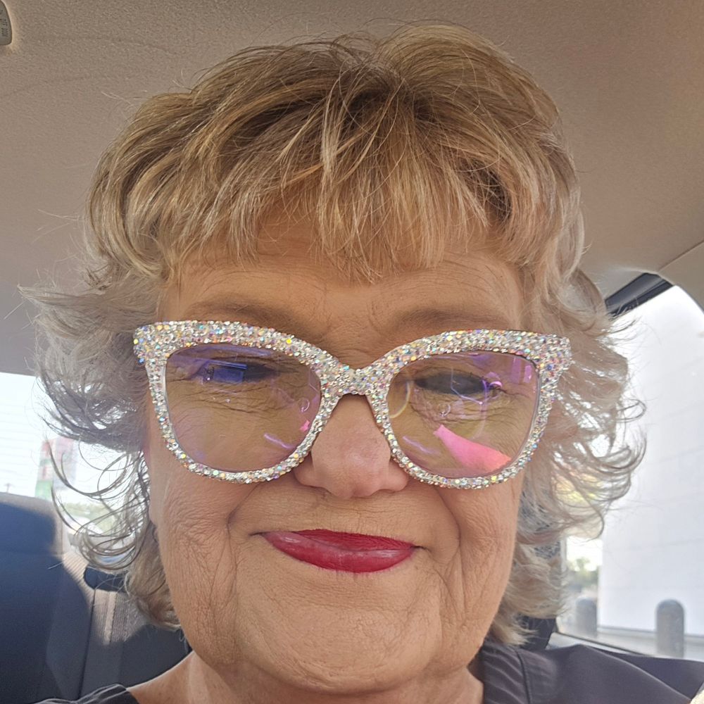 Juliesomething