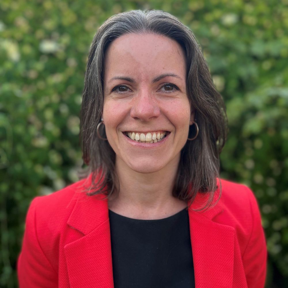 Dr Alice Eardley