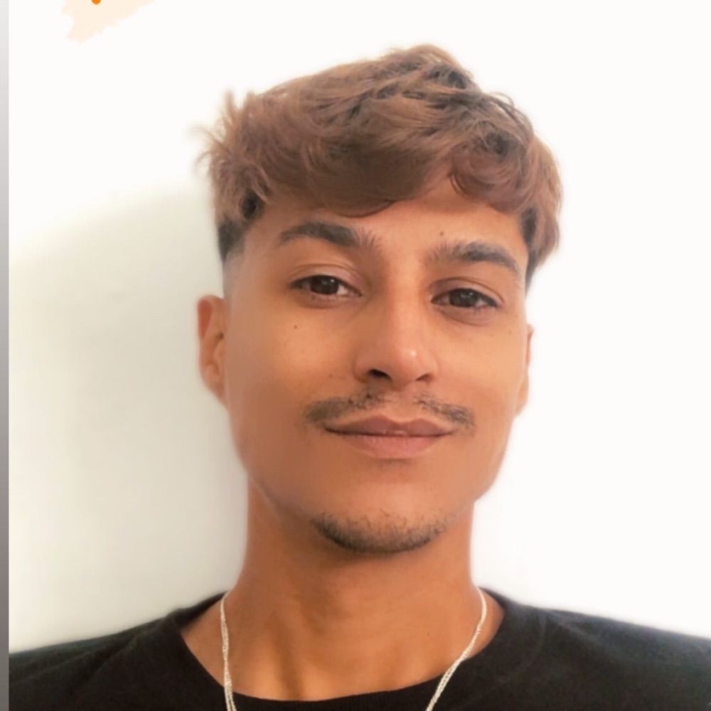 Tom 