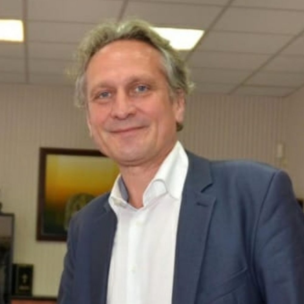 Prof. Hans Schäfers