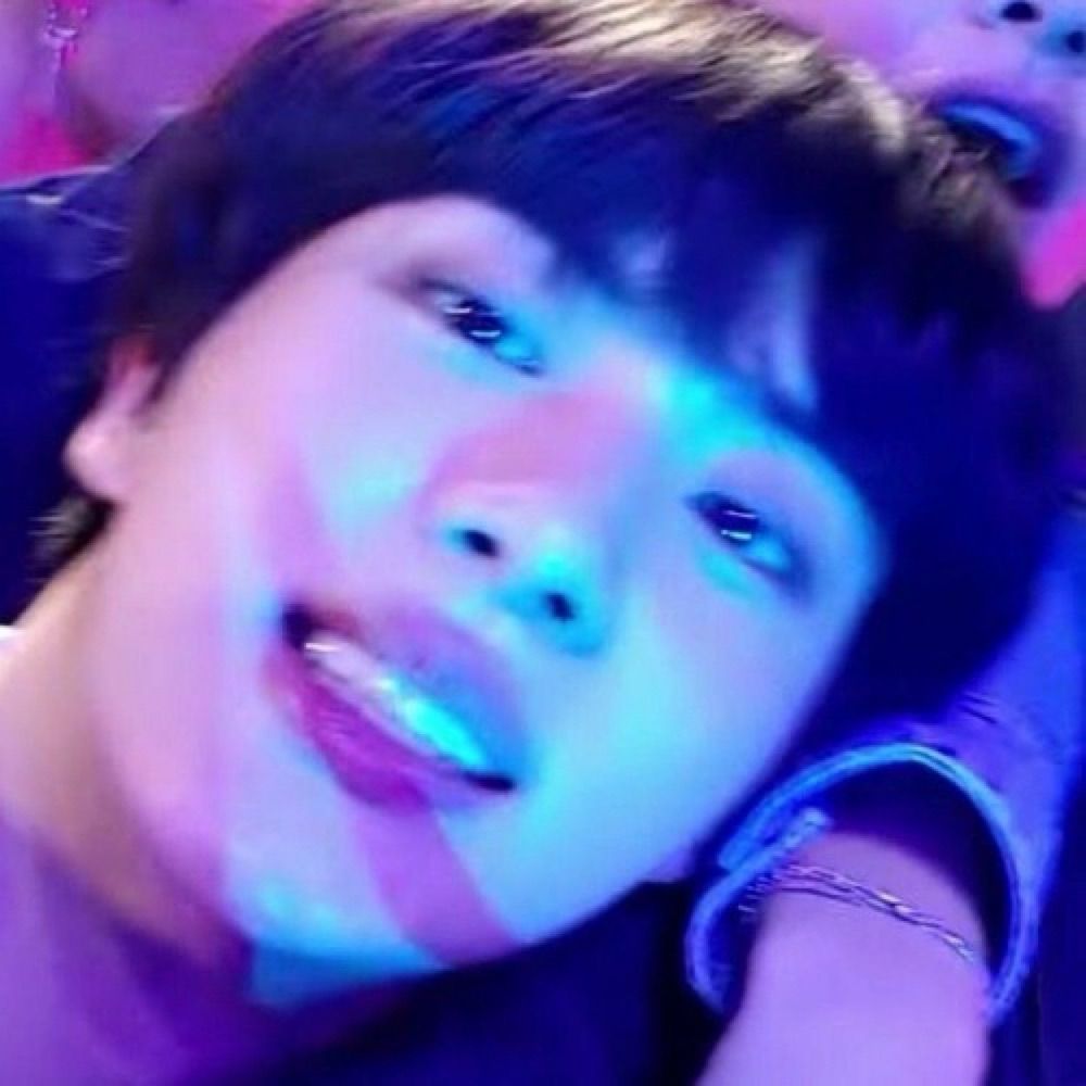 kay⁷ 🛸