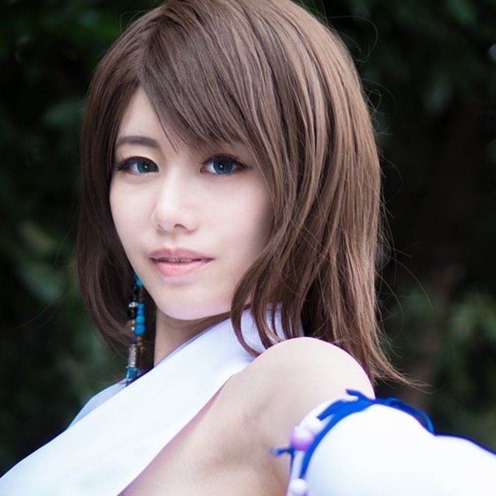  Yves(Cosplayer & Game Streamer)