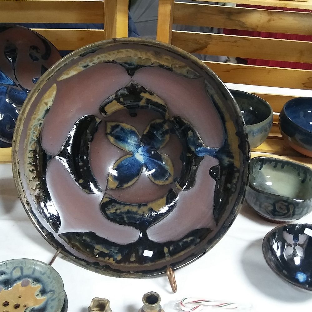 Jillian Roberts, Quiet Earth Pottery