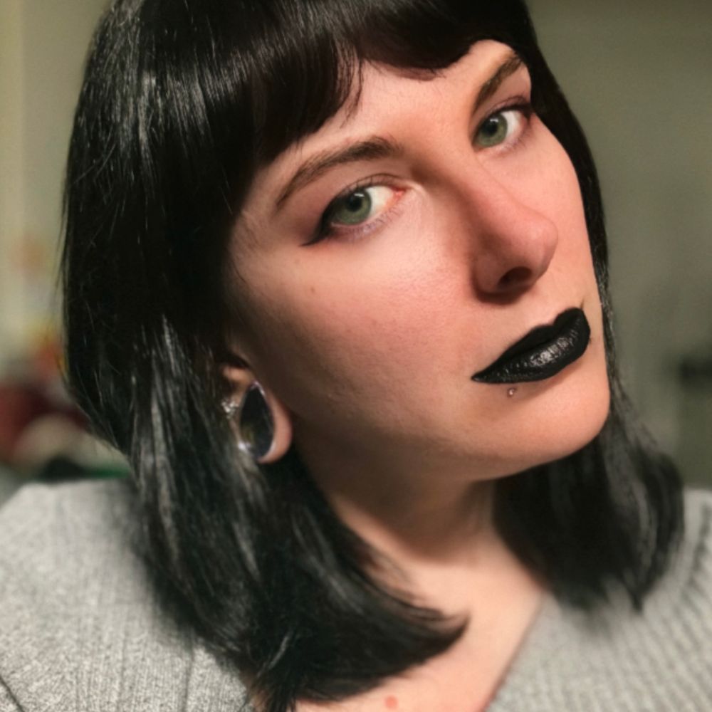 src⭑🧛🏻‍♀️