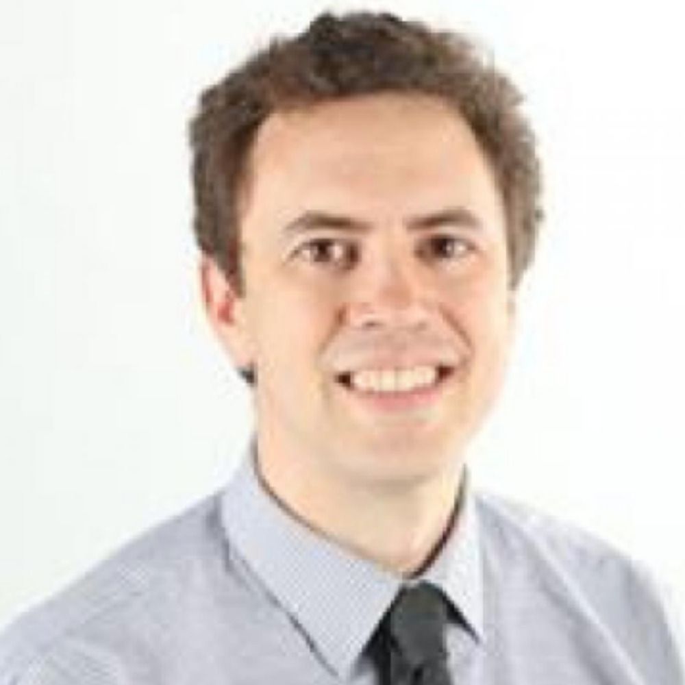 Dr Aaron Humphrey