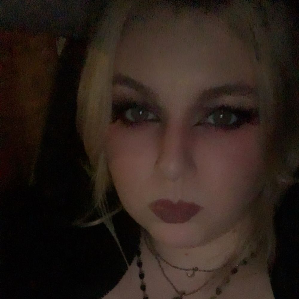 𝚅𝚒𝚙𝚎𝚛 𝘞𝘪𝘵𝘤𝘩🌙