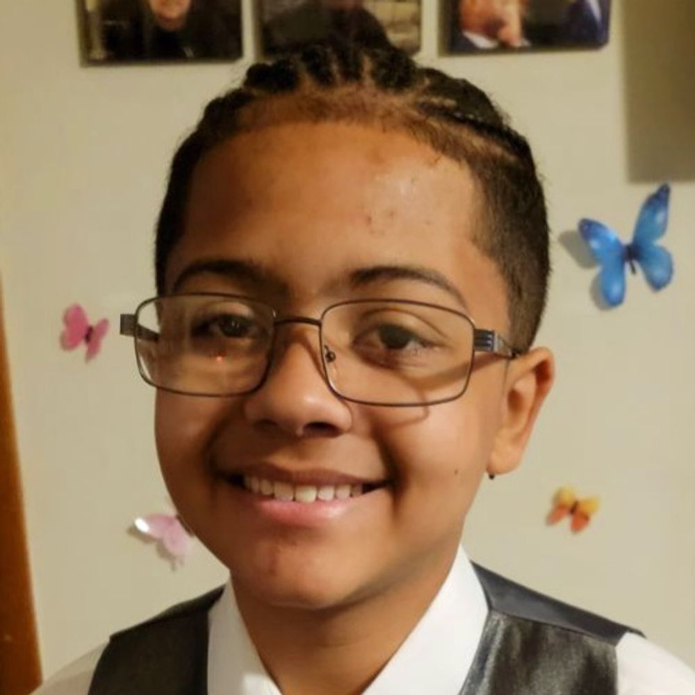 Kaleb J Lewis