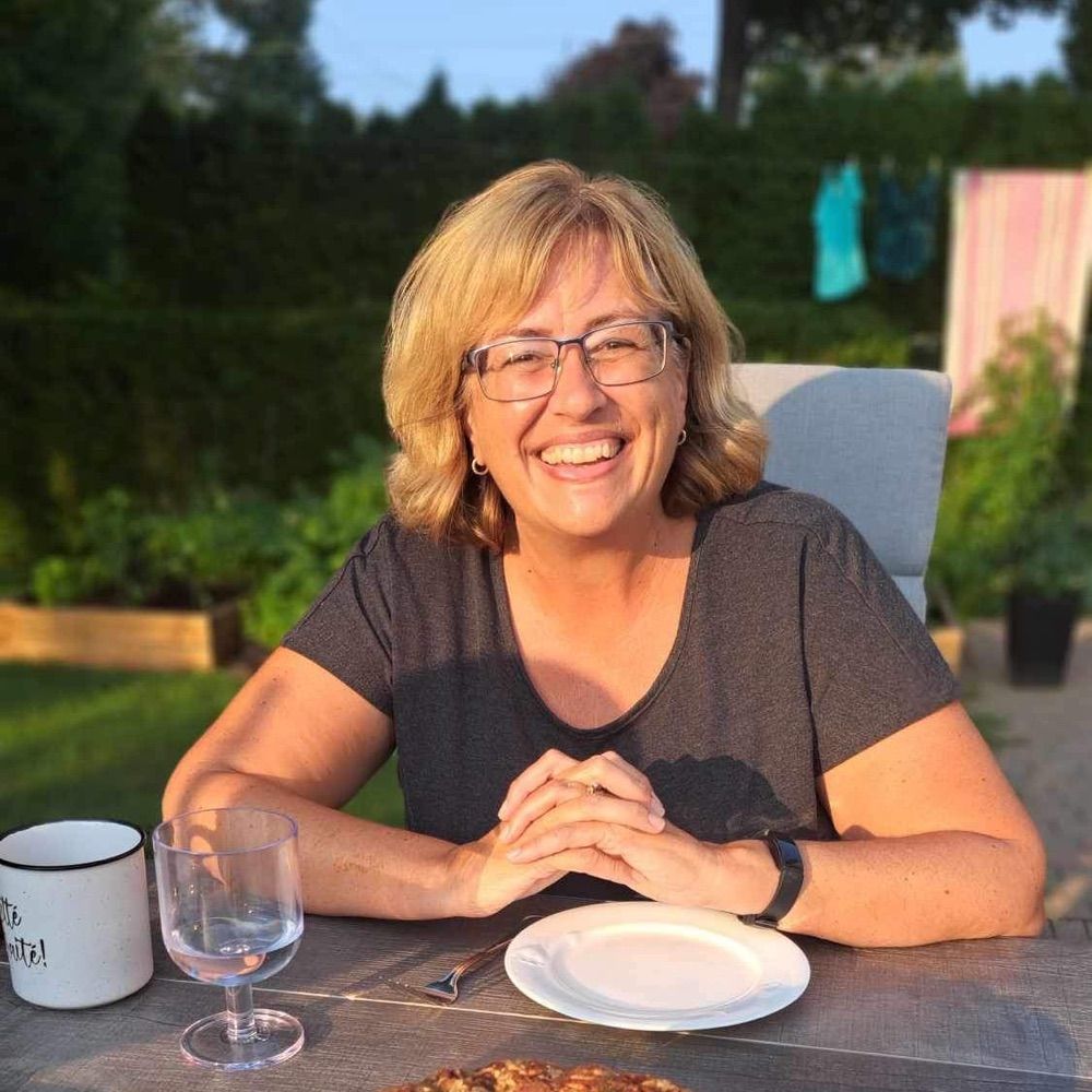 JoAnne Paradis